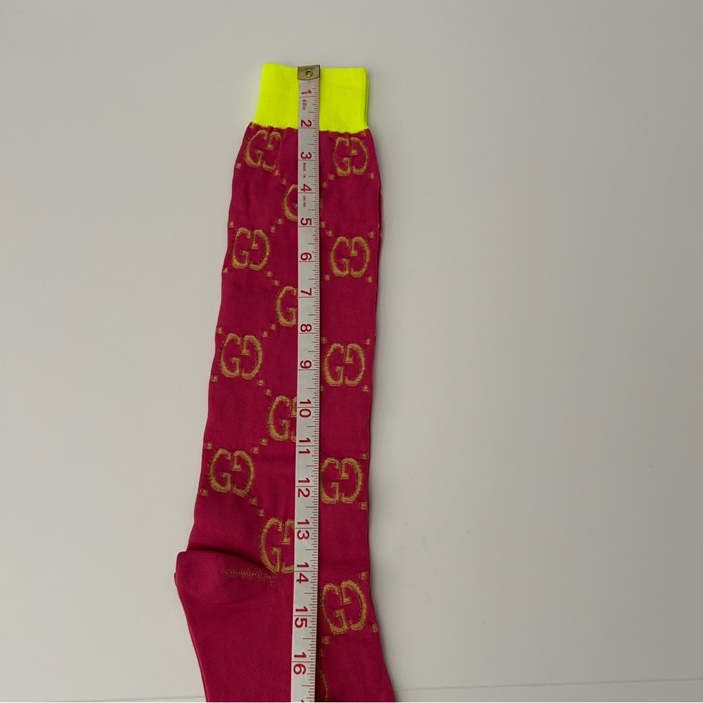 Gucci Magenta Bright Yellow Monogram GG Logo Rib Knit Long Socks Size Medium - Picture 7 of 8